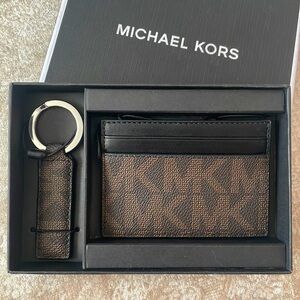 Brand New Michael Kors Jet Set Men’s Card Case & Keychain Gift Set Brown Black